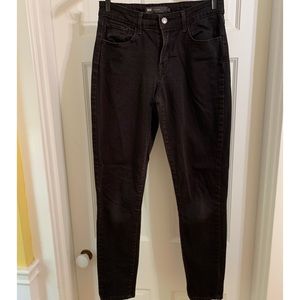 Levi’s Black Jeans